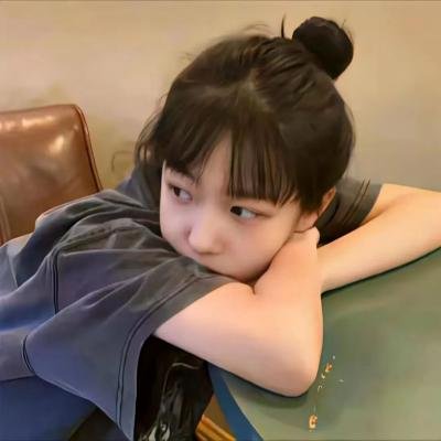 恩斯特高尔：双城映照